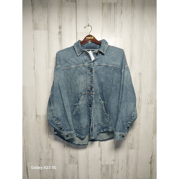 NWT Lane Bryant Oversized Jean Jacket Sz 14 With Front Pockets - Picture 1 of 9